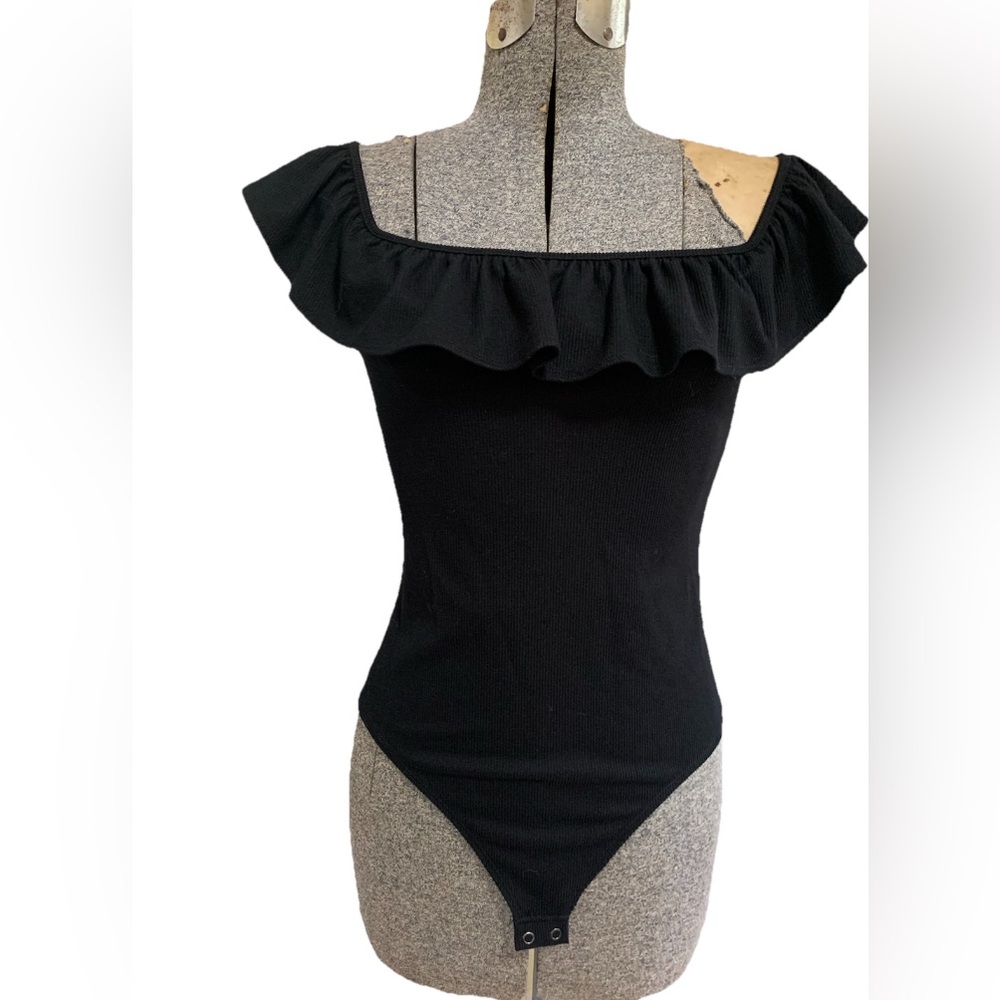 Express Black Bodysuit Mesh Knit RuffleOff Shoulder Size Small Party Casual NEW